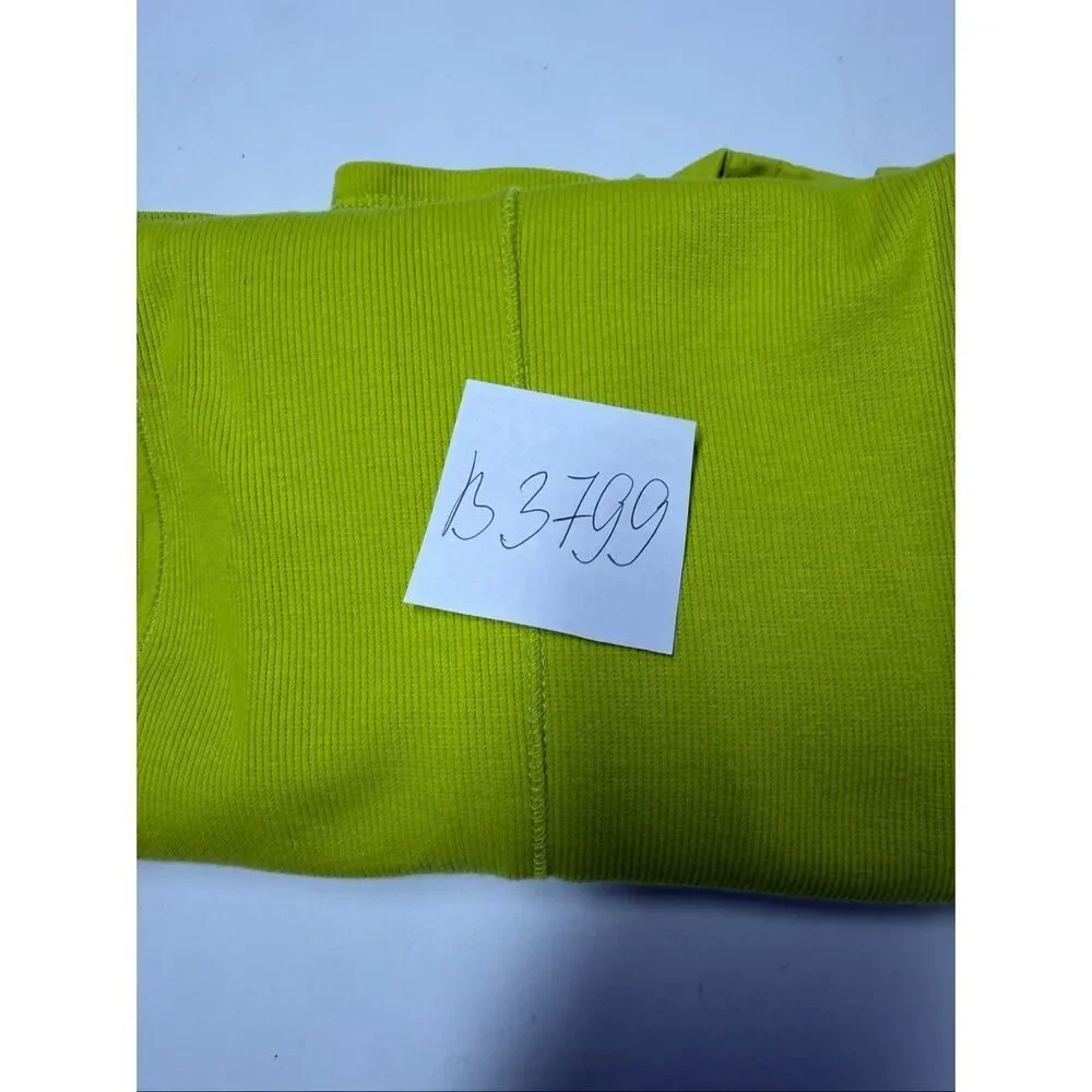 Melrose Chic Women’s Cardigan Size L Neon Green Ribbed Button Front Stretch Top